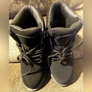 Lugz boots
